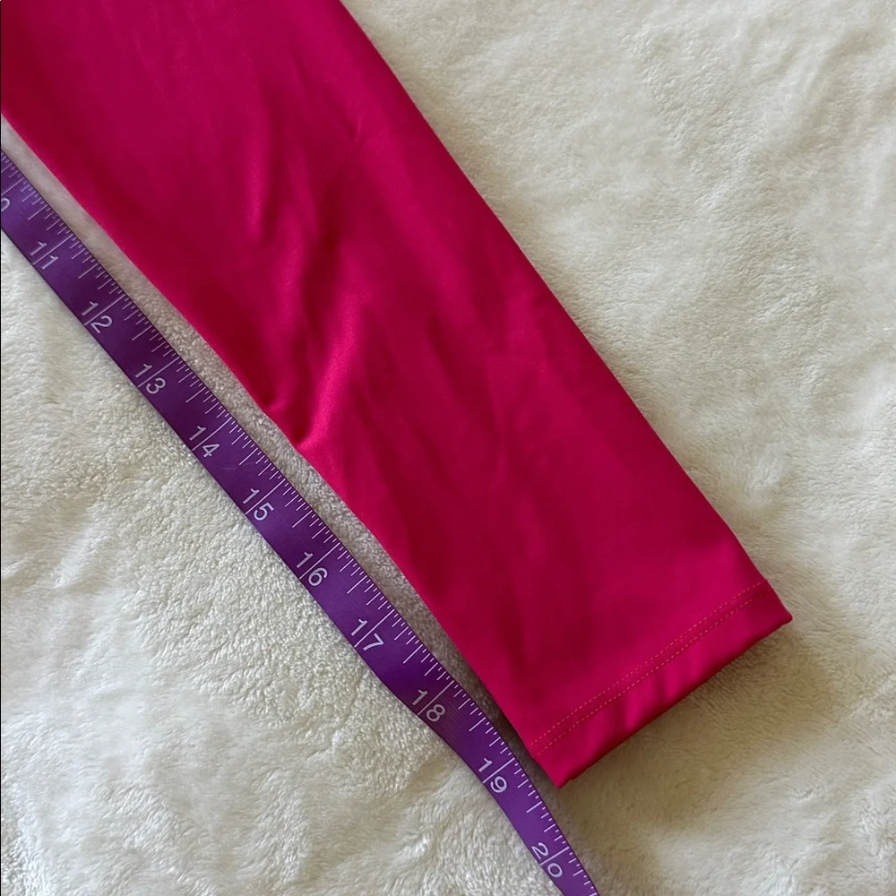 Oner Active Unified Twist Front Long Sleeve Crop Top - Picture 9 of 11